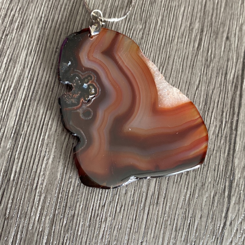 Womens Stone Necklace - Picture 3 of 5